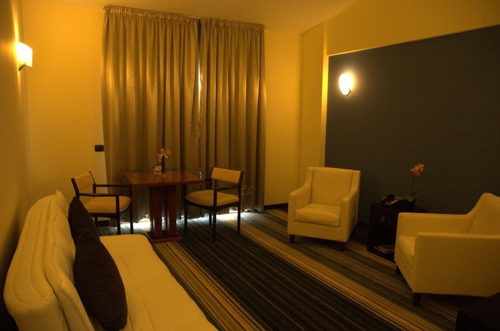 Monte Mare Hotel Джунія Екстер'єр фото